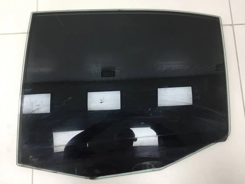 Стекло двери задней левой Skoda Octavia (A4 1U-) 2000-2011