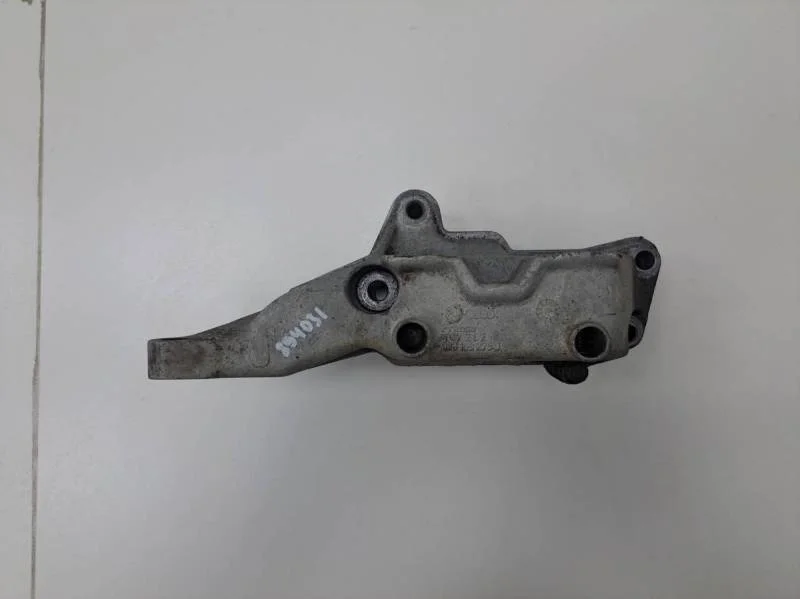 Кронштейн двигателя правый Skoda Octavia (A4 1U-) 2000-2011