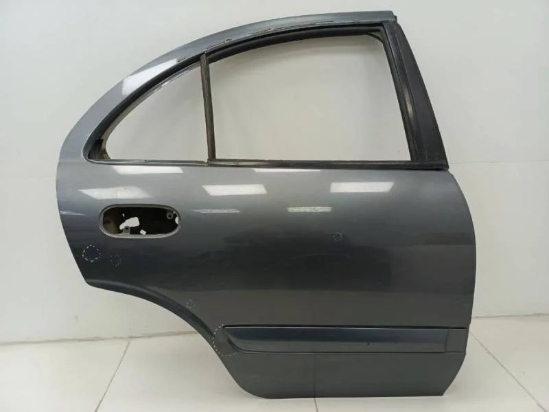 Дверь задняя правая Nissan Almera (N16) 2000-2006