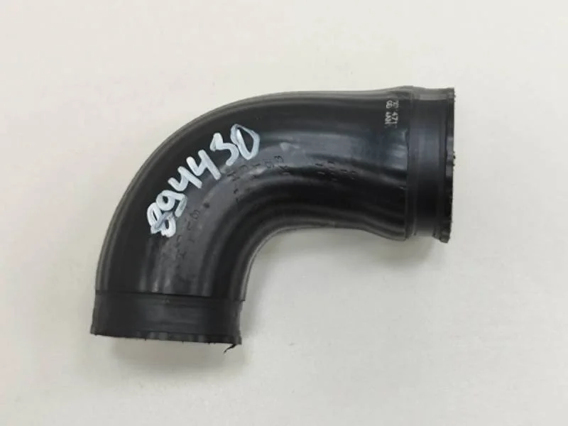 Патрубок интеркулера Skoda Octavia (A4 1U-) 2000-2011