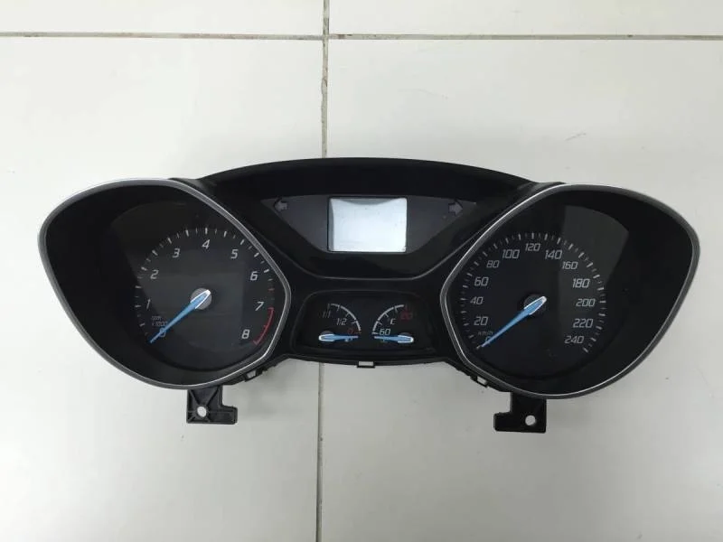 Панель приборов Ford Focus 3 2011>