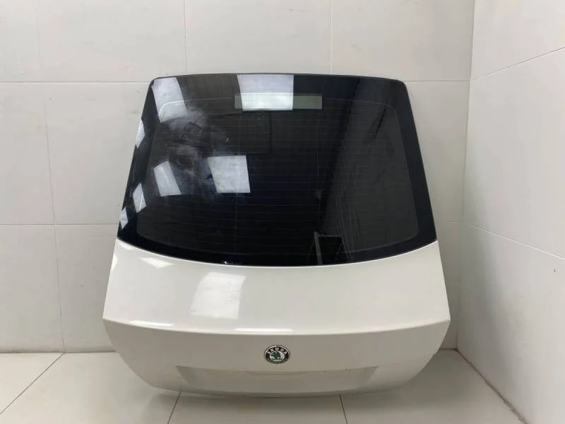 Дверь багажника со стеклом Skoda Octavia (A5 1Z-) 2004-2013