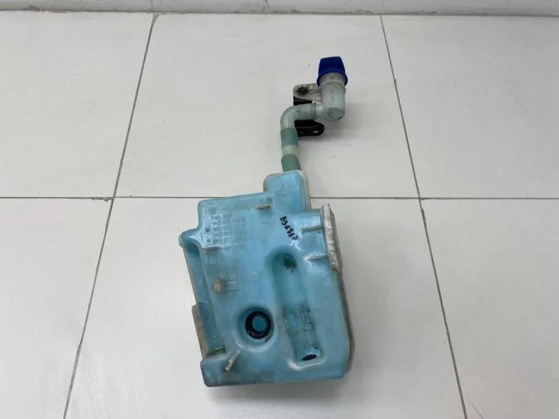 Бачок омывателя лобового стекла Skoda Octavia (A5 1Z-) 2004-2013