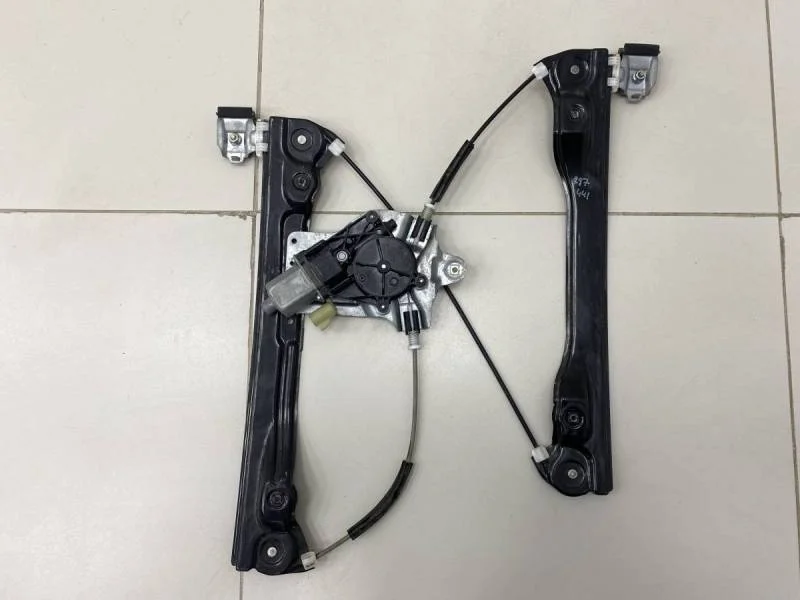 Стеклоподъемник электр. передний правый Chevrolet Cruze (J300) 2009-2016