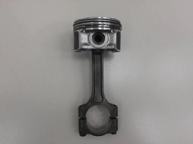 Поршень с шатуном Nissan Tiida (C11) 2007-2014