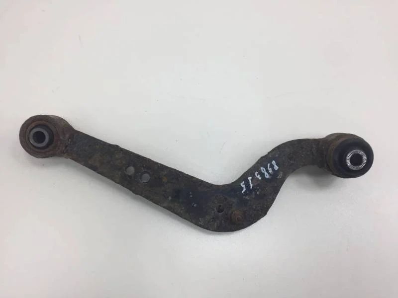 Рычаг задний верхний правый Toyota Rav 4 (A40) 2013>