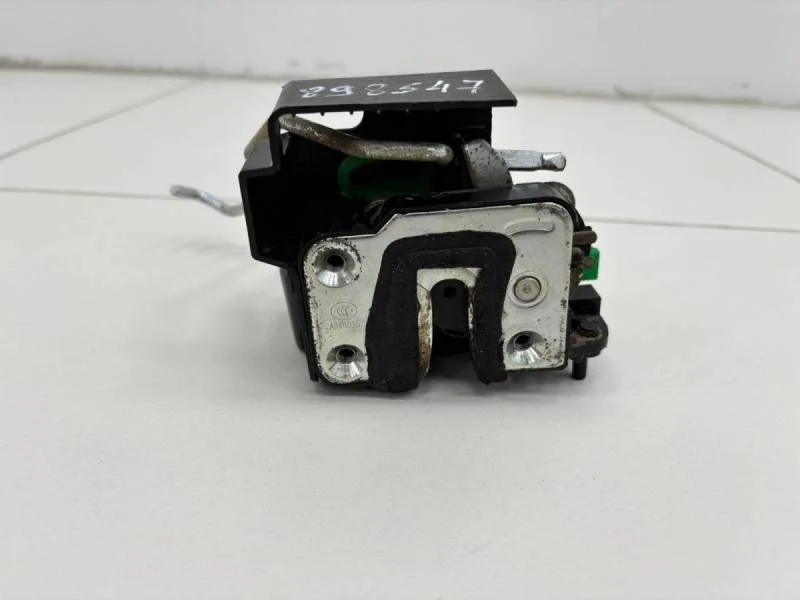 Замок двери задней правой Kia Rio 3 (UB) 2011-2017