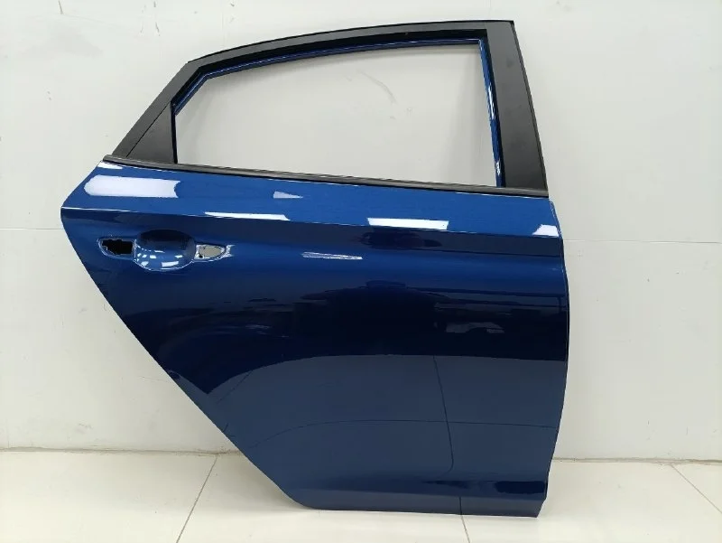 Дверь задняя правая Hyundai Solaris 2020>