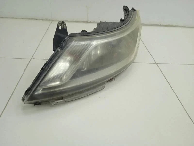 Фара левая Kia Rio 3 (UB) 2011-2017