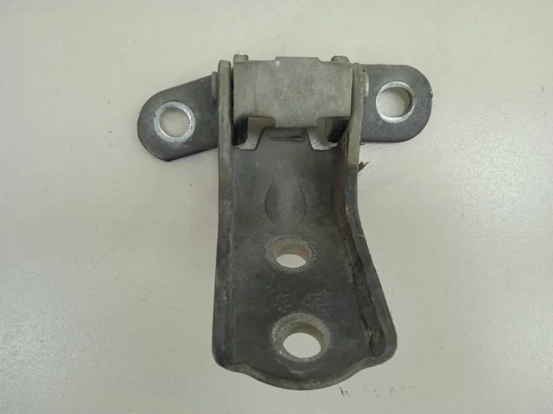 Петля двери передней левой верхняя Kia Rio 3 (UB) 2011-2017