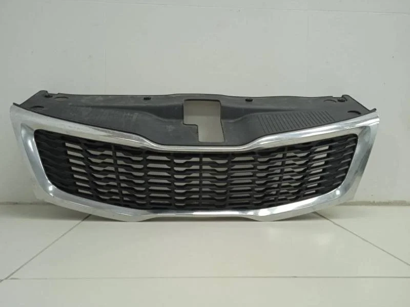 Решетка радиатора Kia Rio 3 (UB) 2011-2017