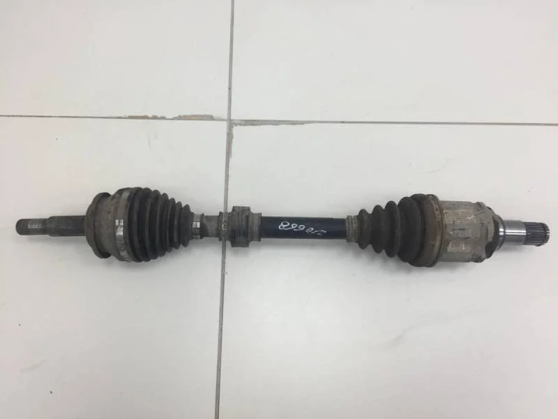 Полуось передняя левая Toyota Rav 4 (A40) 2013>