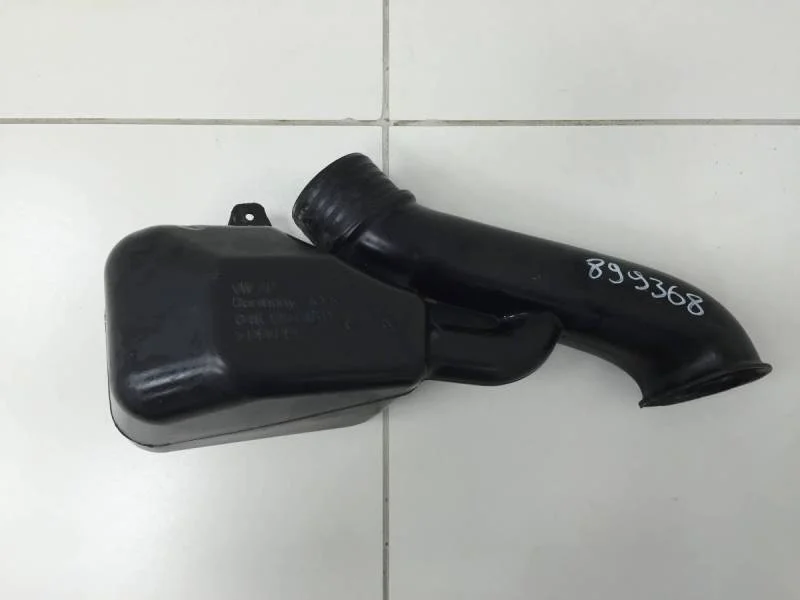 Резонатор воздушного фильтра Volkswagen Polo (Sed RUS) 2011>