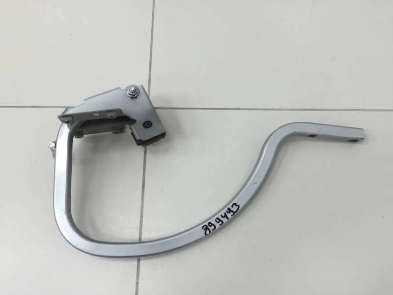 Петля крышки багажника Volkswagen Polo (Sed RUS) 2011>