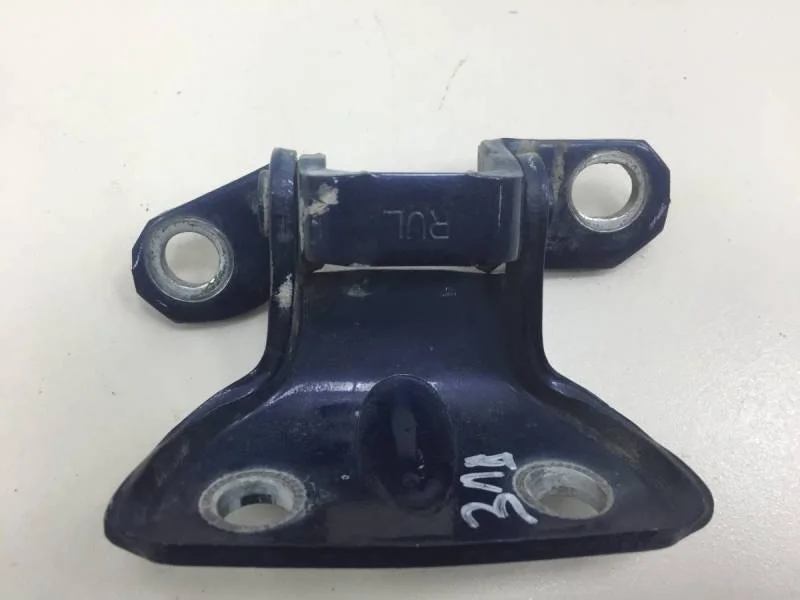 Петля двери задней левой верхняя Hyundai i30 (FD) 2007-2012