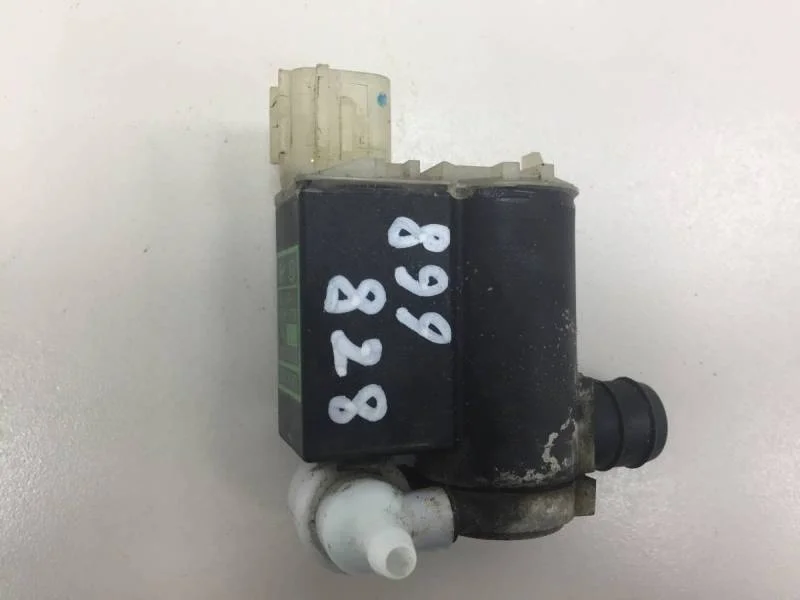 Насос омывателя Hyundai i30 (FD) 2007-2012