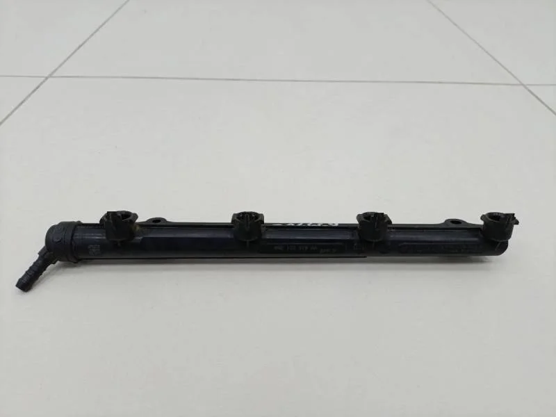 Рейка топливная (рампа) Volkswagen Polo (Sed RUS) 2011>