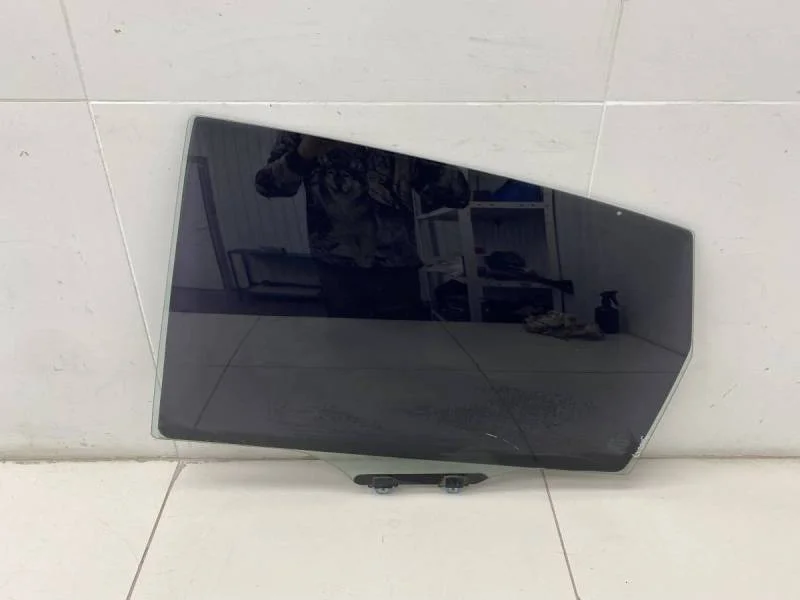 Стекло двери задней левой Honda CR-V 2007-2012