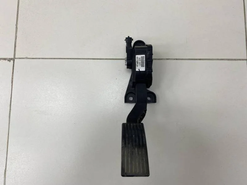 Педаль газа Hyundai Solaris 2010-2017