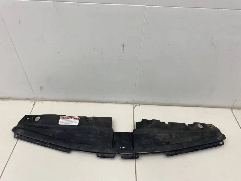 Кожух замка капота Hyundai Solaris 2010-2017