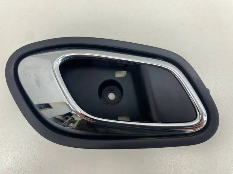 Ручка двери задней внутренняя правая Kia Ceed (JD) 2012-2018