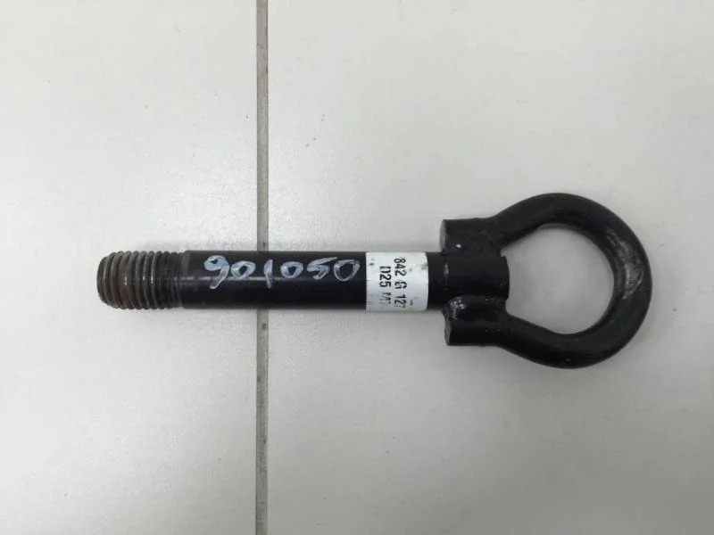 Крюк буксировочный Renault Sandero 2009-2014