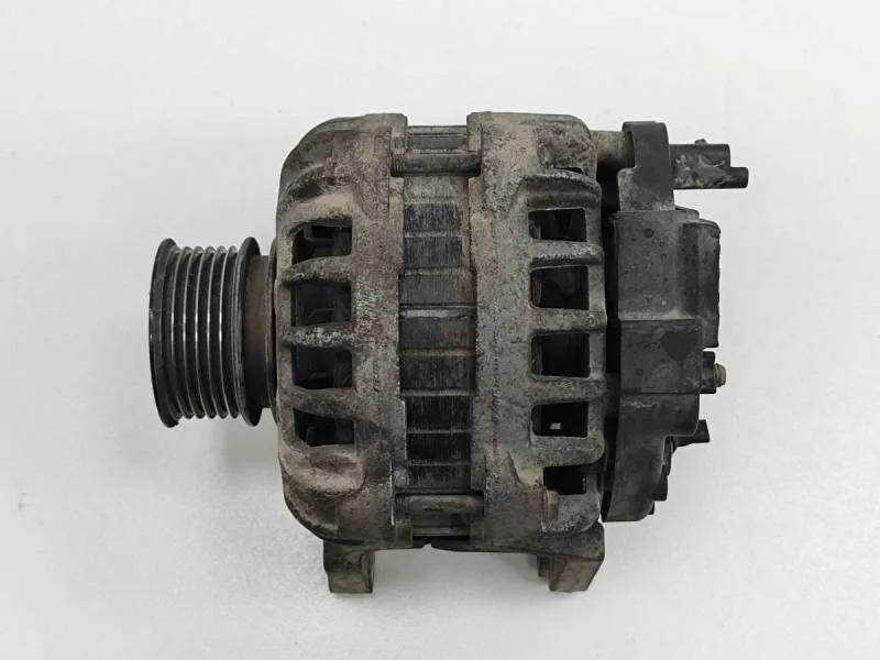 Генератор Renault Sandero 2009-2014