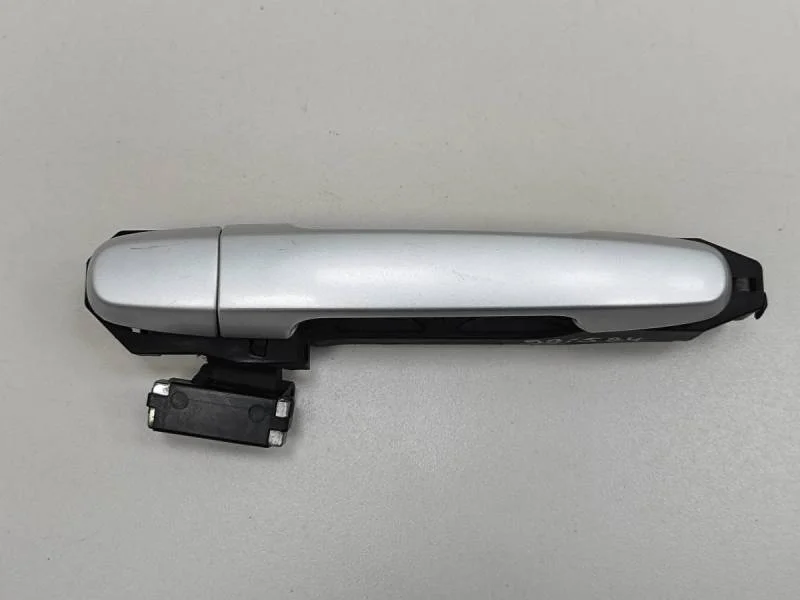 Ручка двери задней наружная левая Toyota Corolla E150 2006-2013