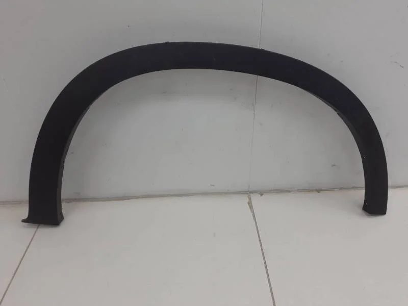 Накладка переднего крыла правого BMW X5 E70 2007-2013