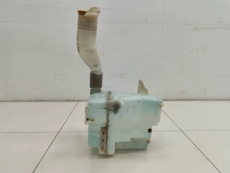 Бачок омывателя лобового стекла Subaru Forester (S12) 2008-2012