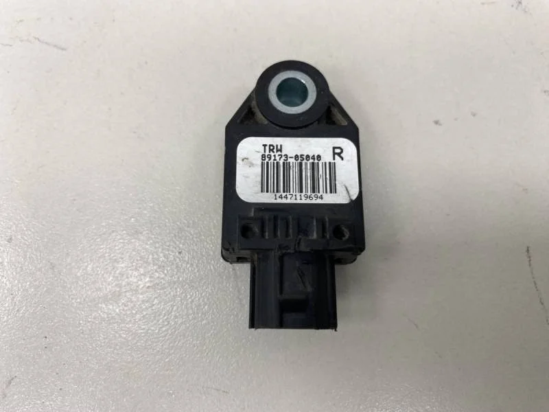 Датчик AIR BAG Toyota Avensis (T250) 2003-2009
