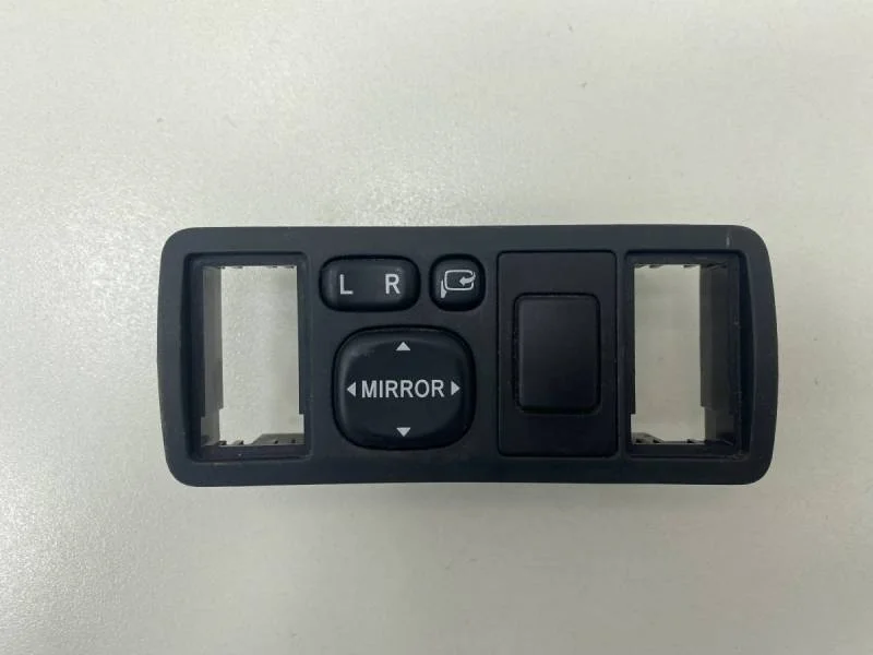 Переключатель регулировки зеркала Toyota Avensis (T250) 2003-2009