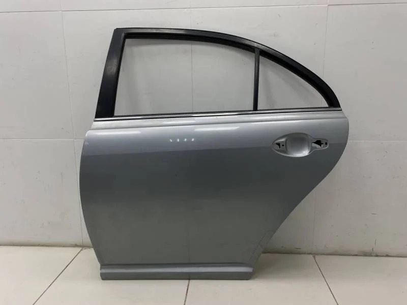 Дверь задняя левая Toyota Avensis (T250) 2003-2009