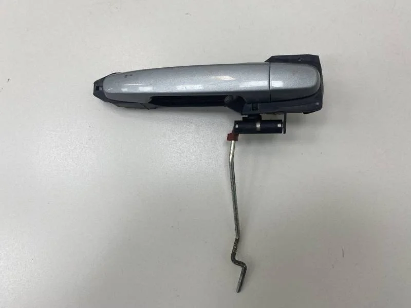 Ручка двери передней наружная правая Toyota Avensis (T250) 2003-2009