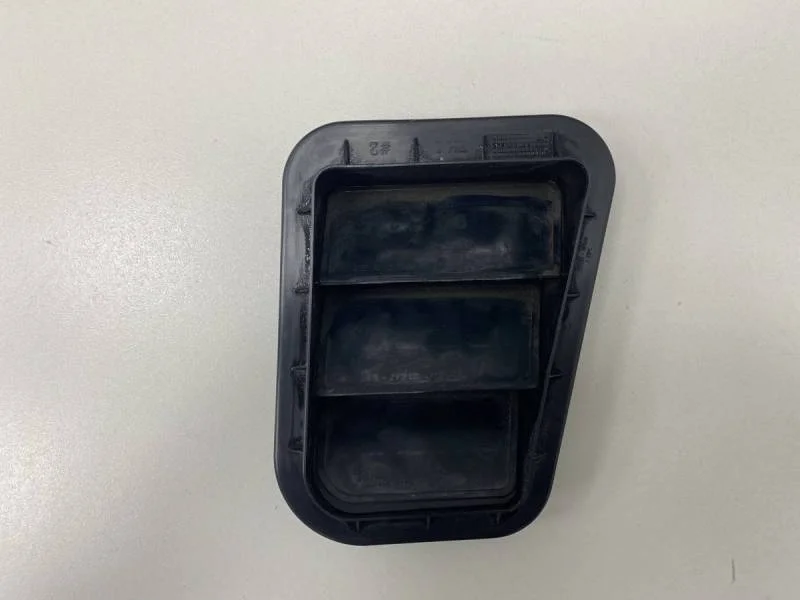 Решетка вентиляционная Kia Ceed (JD) 2012-2018