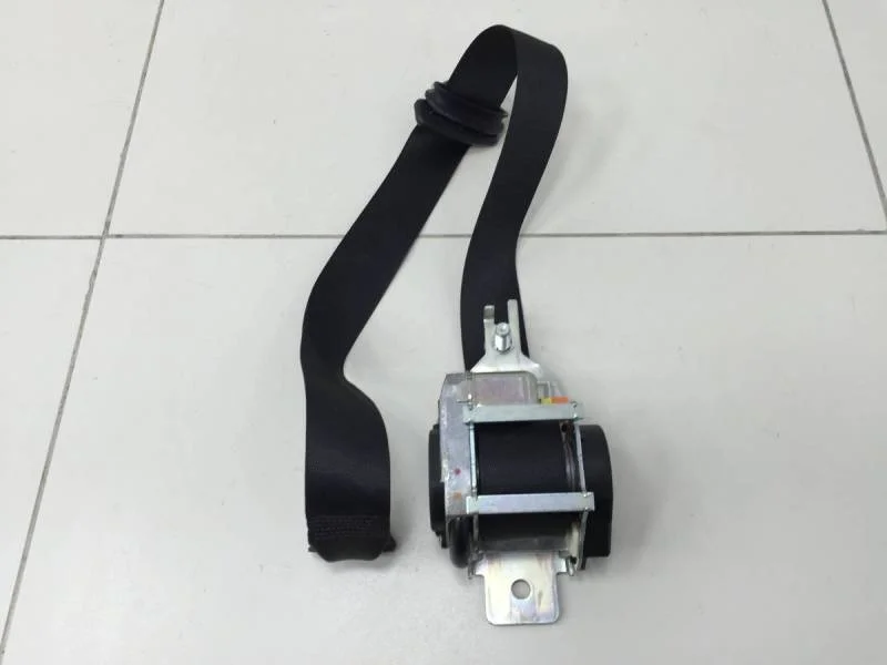 Ремень безопасности с пиропатроном Mercedes-Benz ML-Class (W166) 2011>