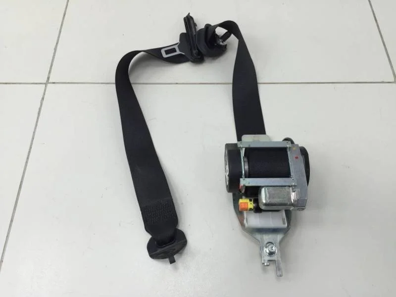 Ремень безопасности с пиропатроном Mercedes-Benz ML-Class (W166) 2011>