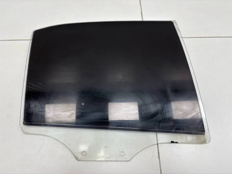 Стекло двери задней правой Hyundai Accent (LC, Tagaz) 2000-2012