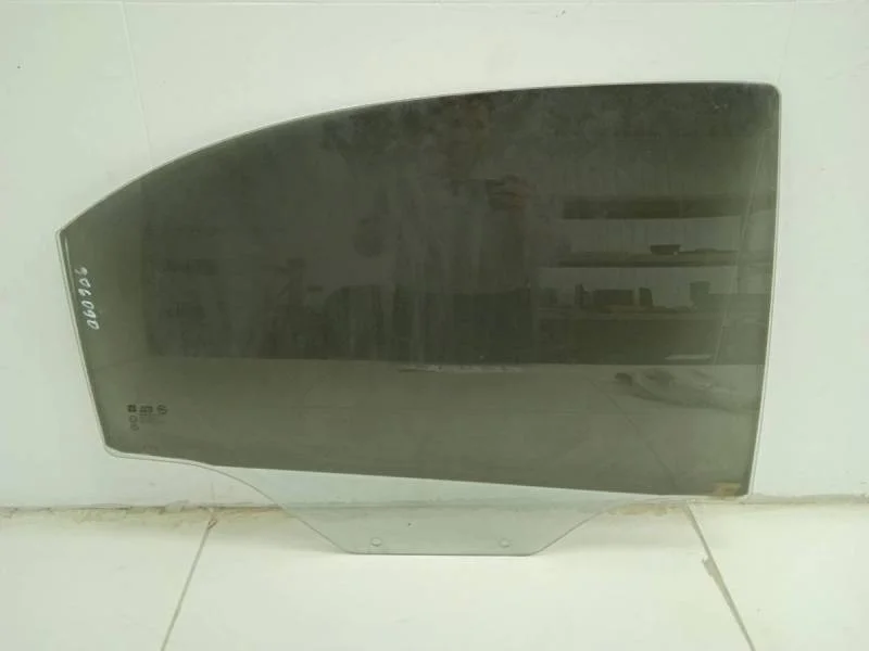 Стекло двери задней правой Chevrolet Aveo T250 2005-2011