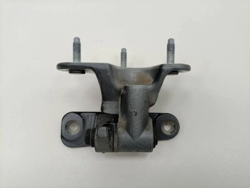 Петля двери передней правой нижняя Mercedes-Benz ML-Class (W166) 2011>