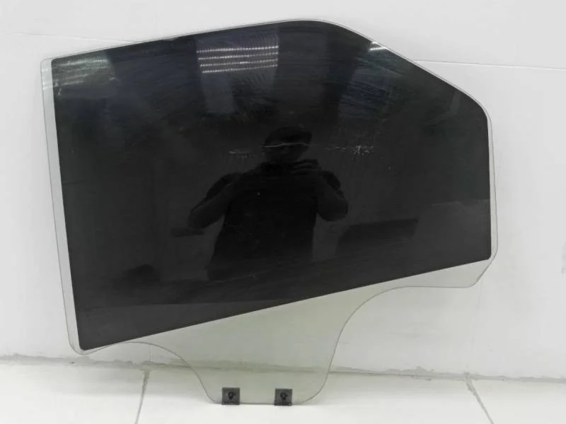 Стекло двери задней левой Renault Logan (1) 2005-2014