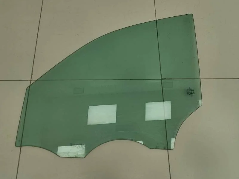 Стекло двери передней левой Mercedes-Benz ML-Class (W166) 2011>