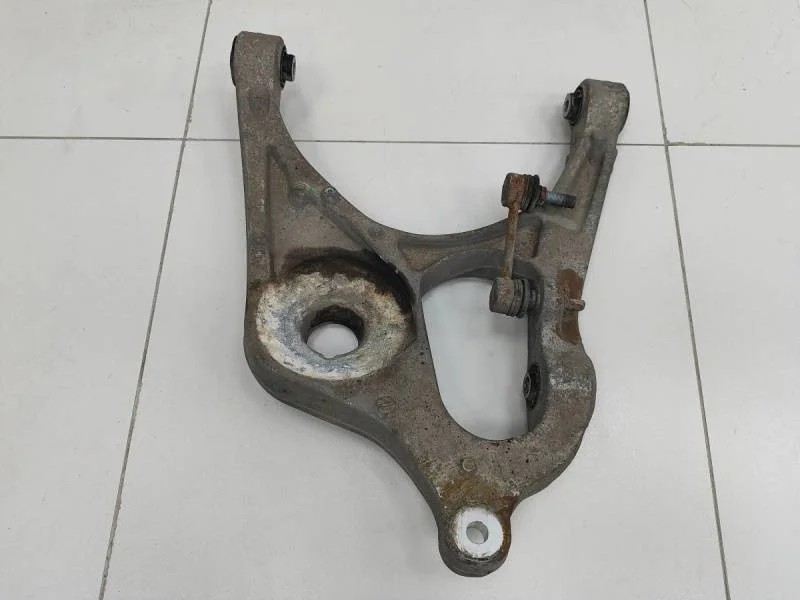 Рычаг задний нижний левый Mercedes-Benz ML-Class (W166) 2011>