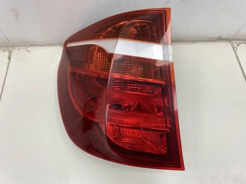 Фонарь задний наружный левый BMW X3 F25 2010-2017