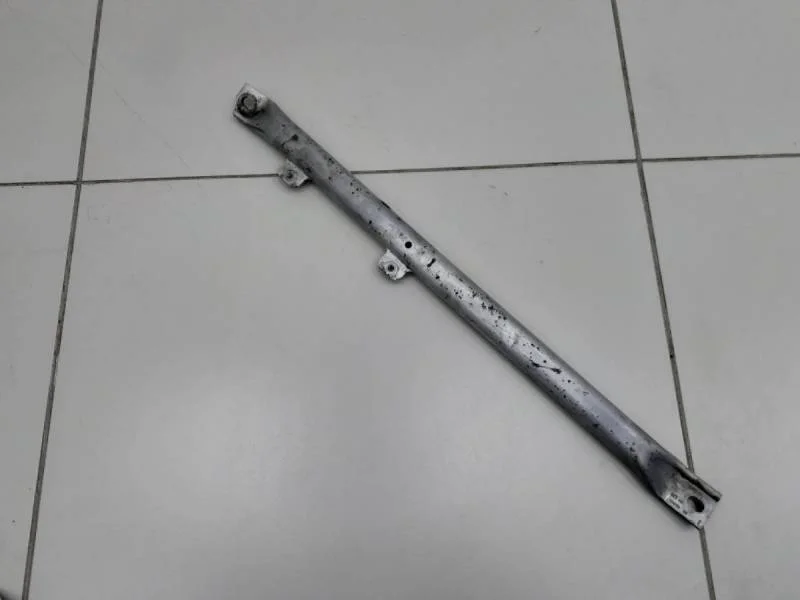 Растяжка столбов (распорка) BMW X3 F25 2010-2017