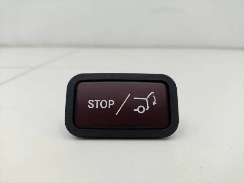 Кнопка открывания багажника Mercedes-Benz ML-Class (W166) 2011>