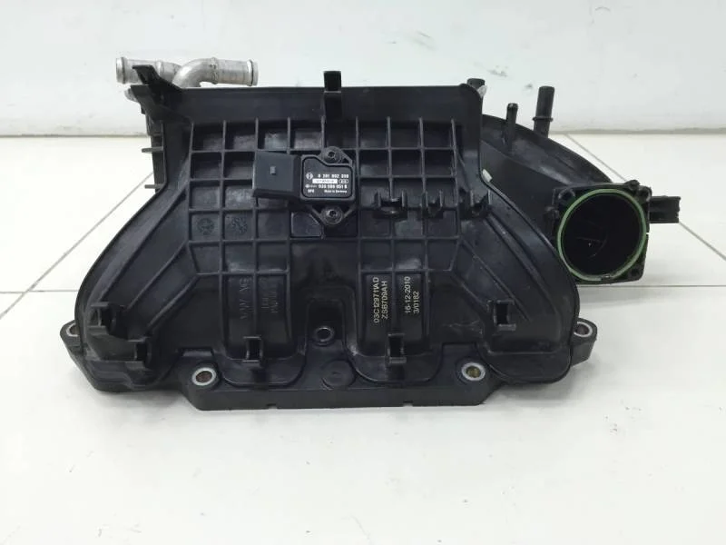 Коллектор впускной Volkswagen Golf 6 (5K) 2009-2013