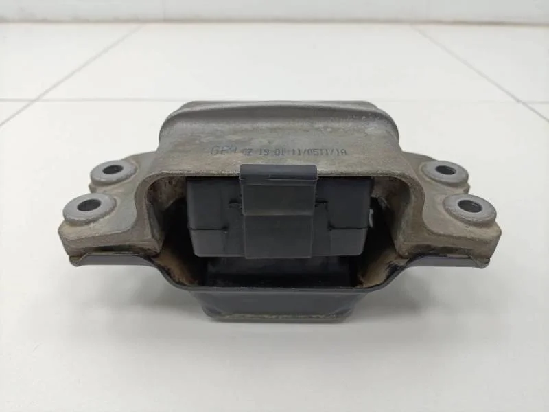 Опора двигателя левая Volkswagen Golf 6 (5K) 2009-2013