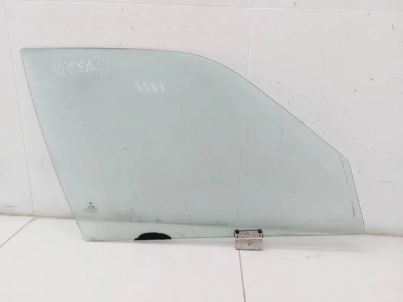 Стекло двери передней правой BMW 5-Series E34 1987-1995