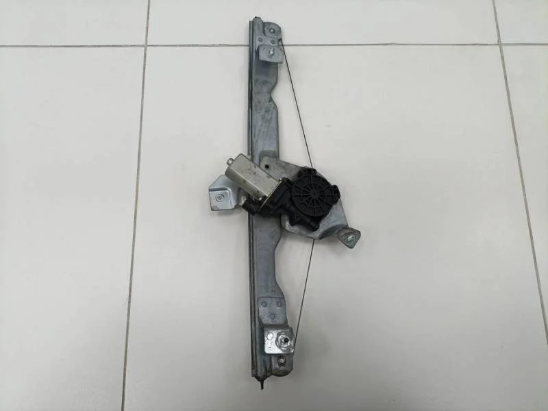 Стеклоподъемник электр. передний левый Renault Sandero 2009-2014